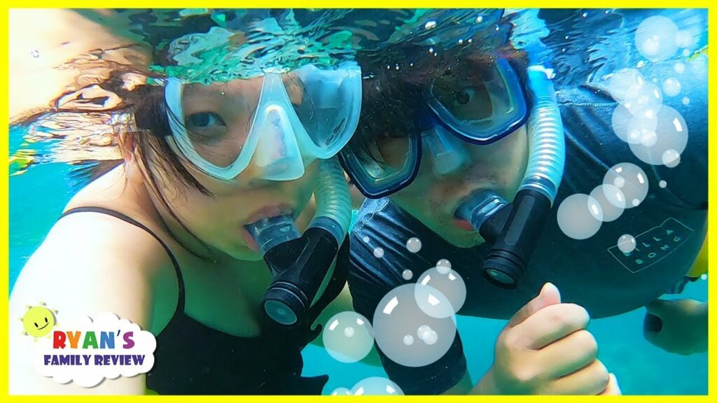 Snorkeling Underwater for the first time in Hawaii with Ryans Family Review!!!